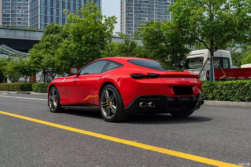 Ferrari Roma, 2021 2