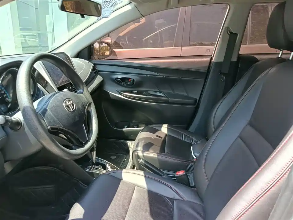 Toyota YARiS L Zhixuan