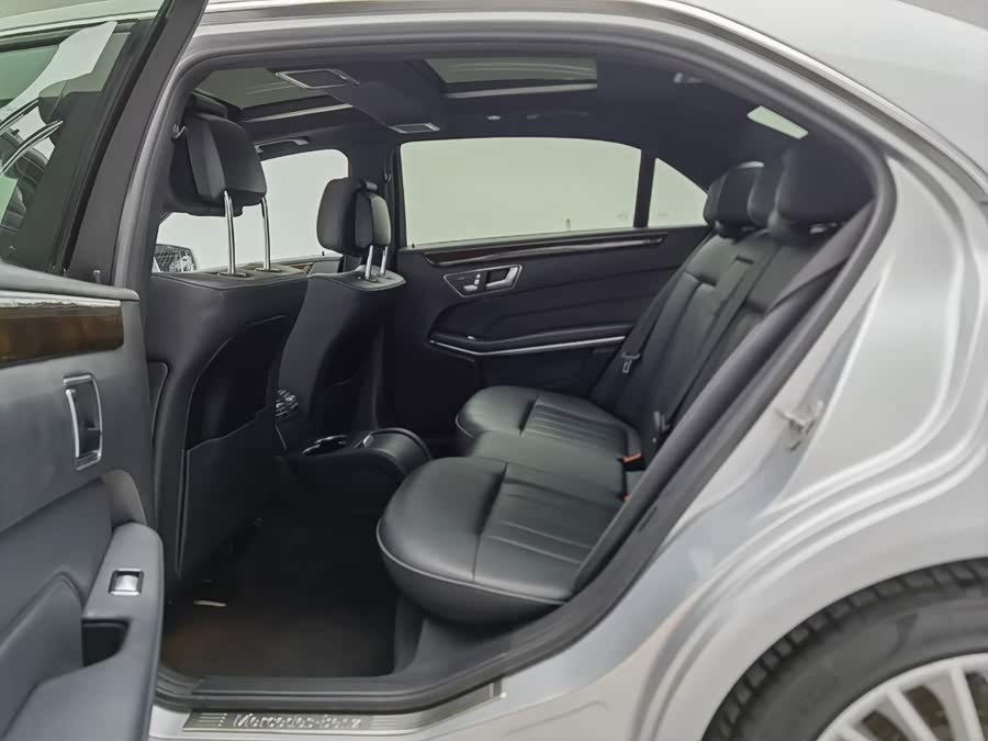 Mercedes-Benz E-Class 2016, фото 15