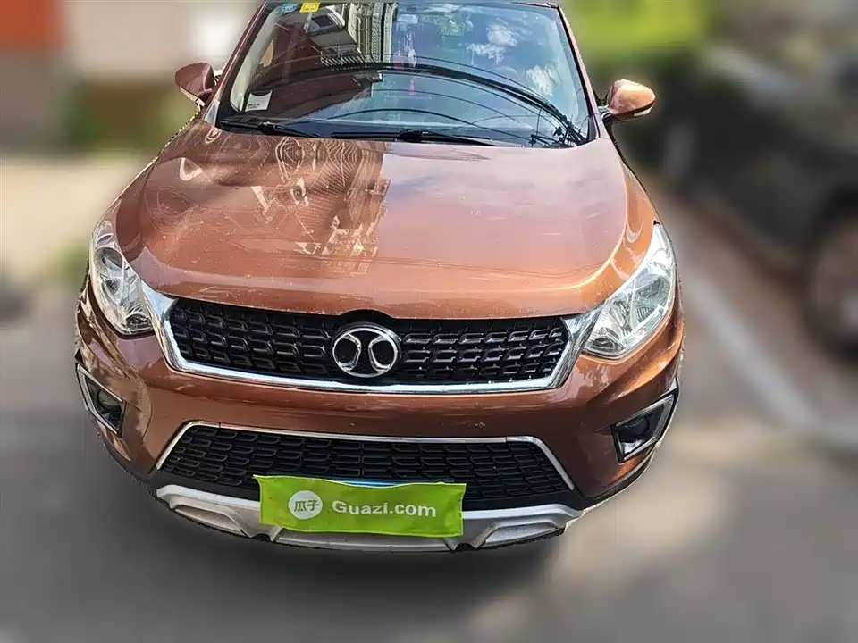 BAIC Shenbao X35