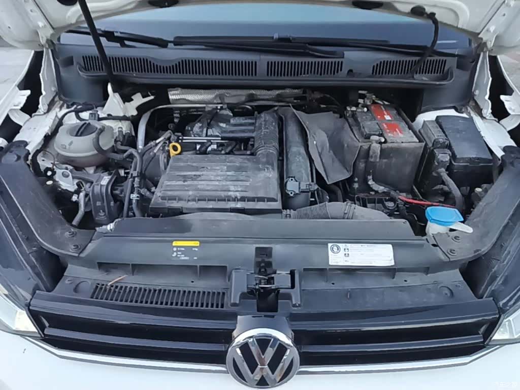 Volkswagen L, 2017 20