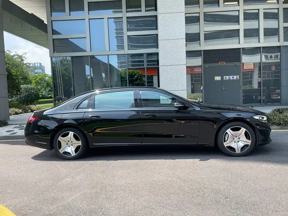 Mercedes-Benz Maybach S-class