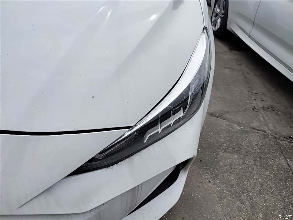 MG MG5, 2022 24