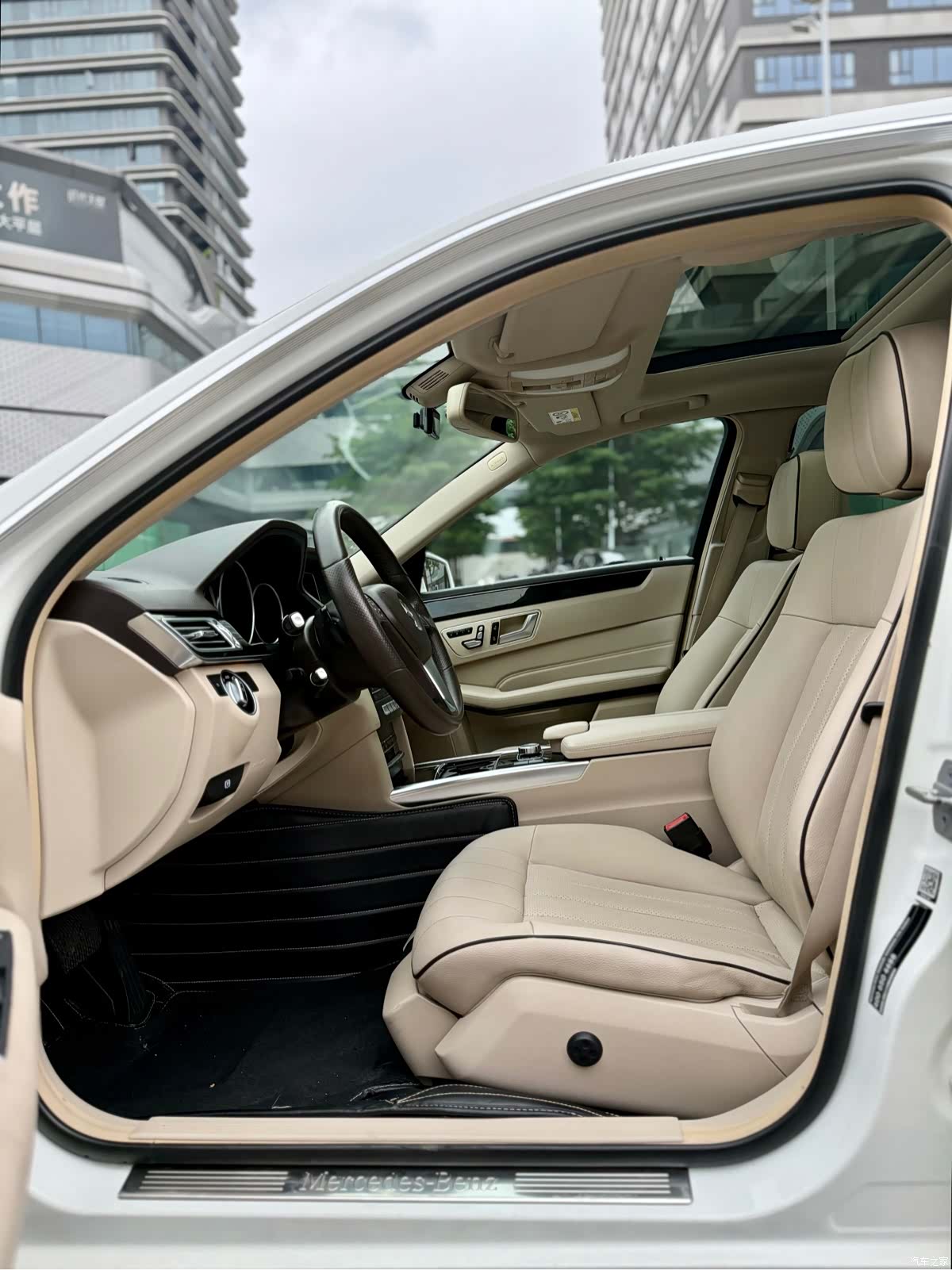 Mercedes-Benz E-Class, 2016 16