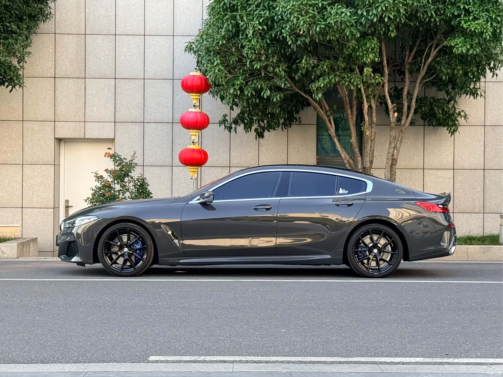 BMW 8 Series, 2022 3