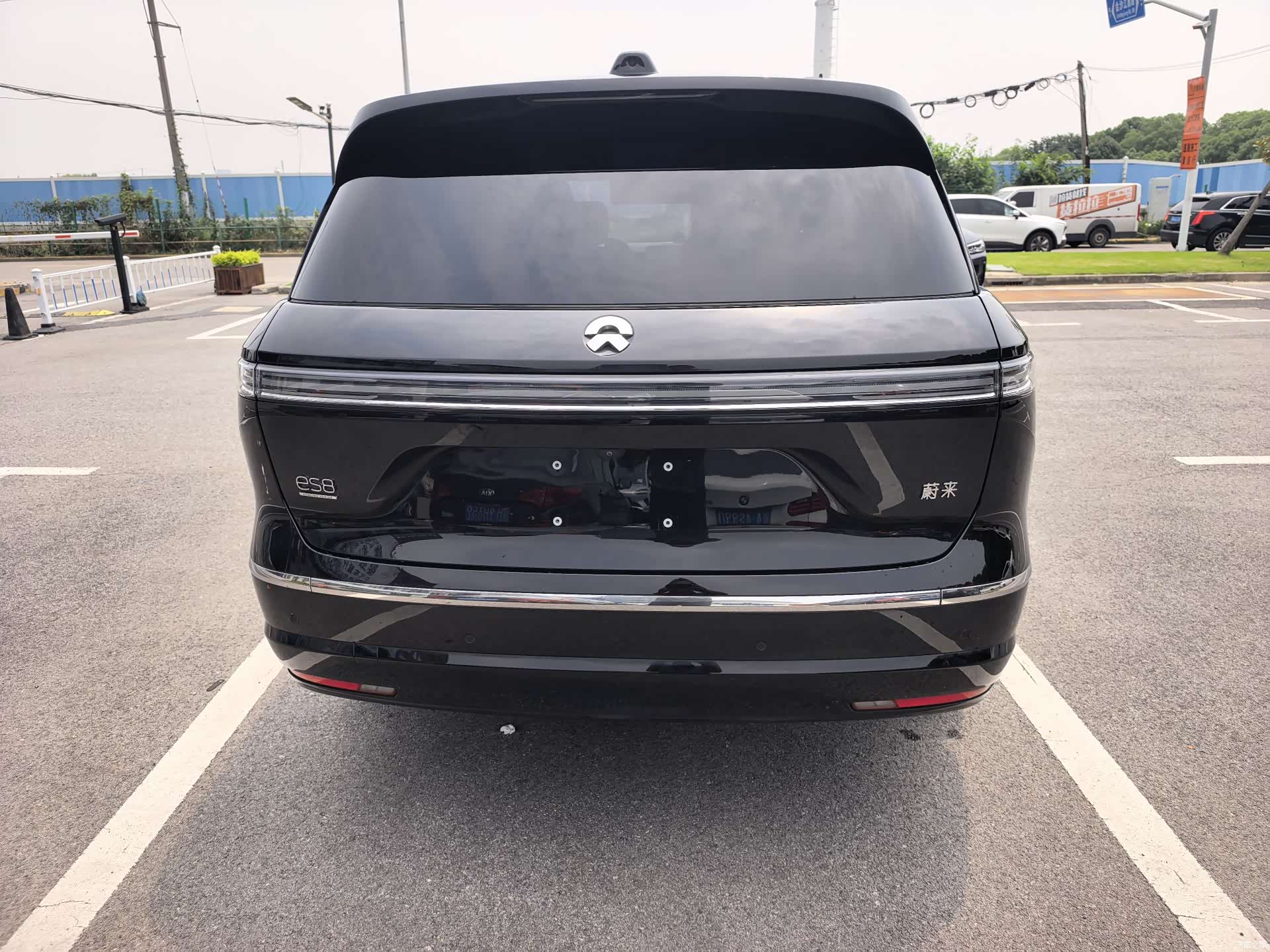 NIO ES8, 2025 6