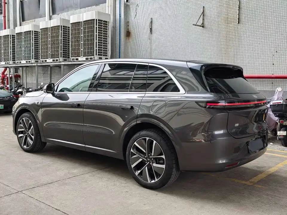Li Auto Ideal L6