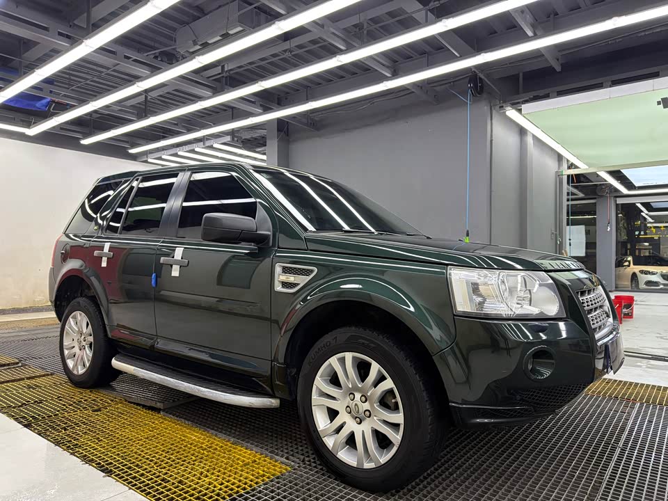 Land Rover Freelander 2