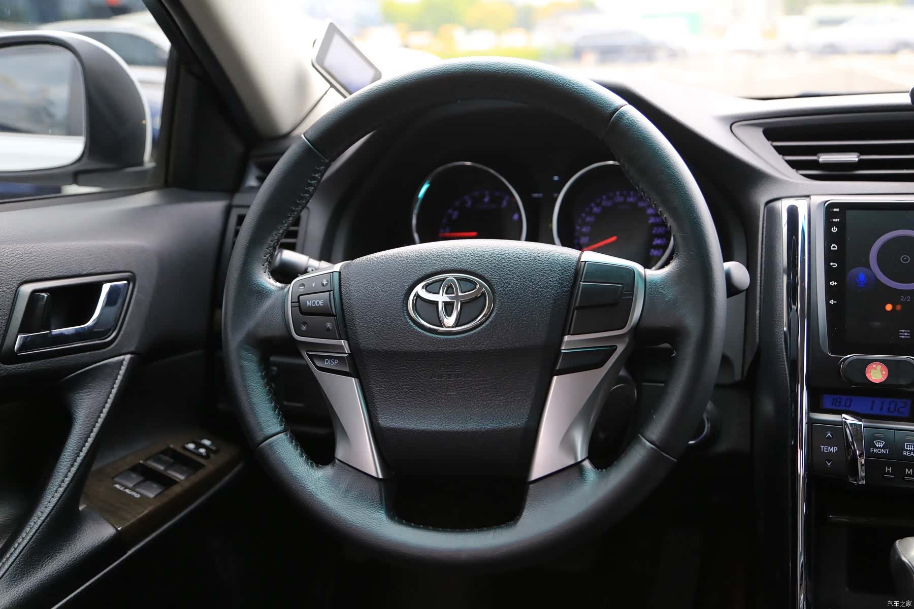 Toyota 2.5V, 2016 все фото