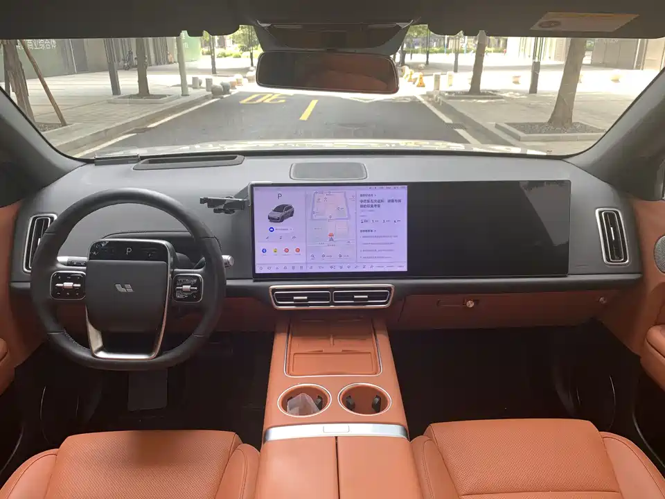 Li Auto Ideal L6