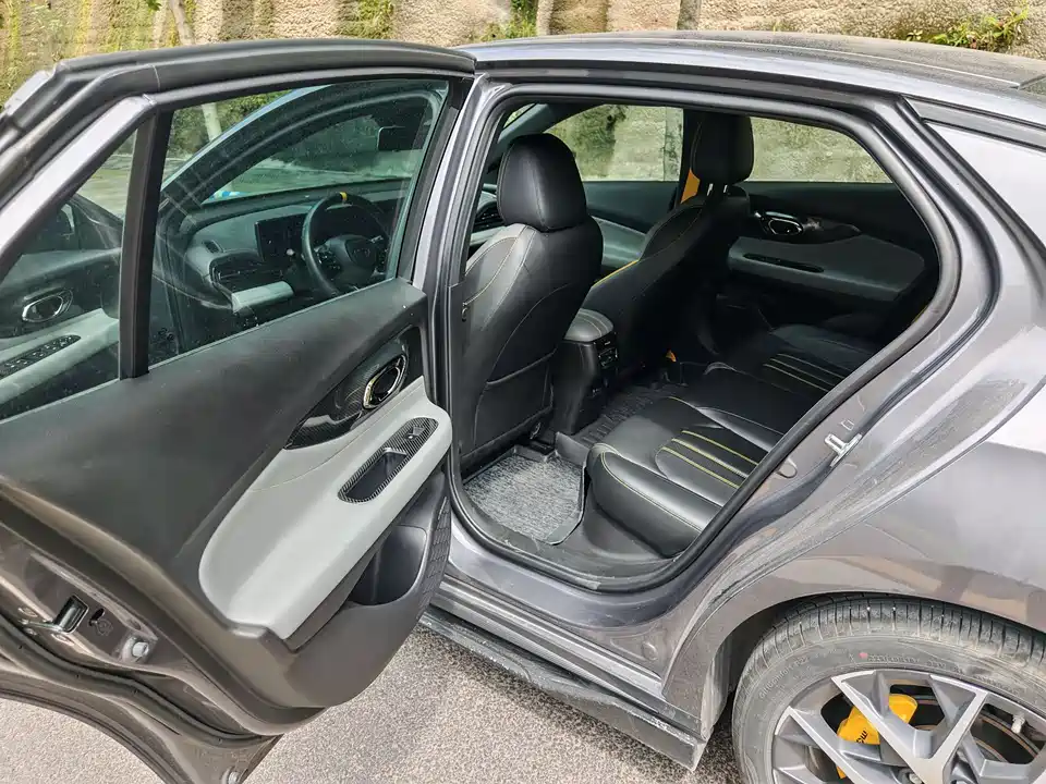 Trumpchi Shadow Leopard