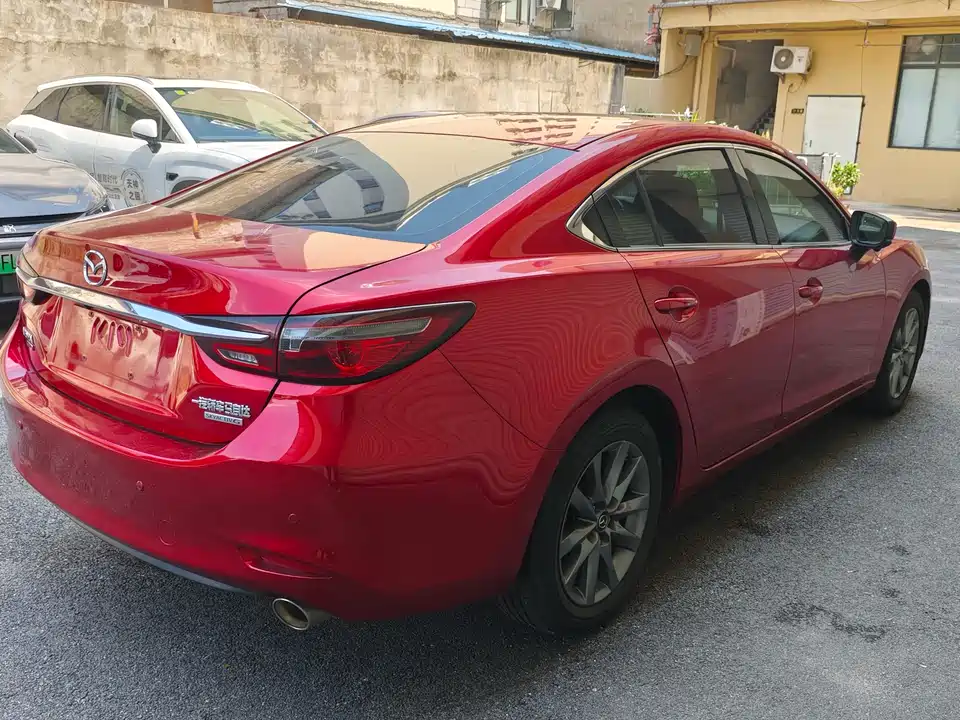 Mazda Atez