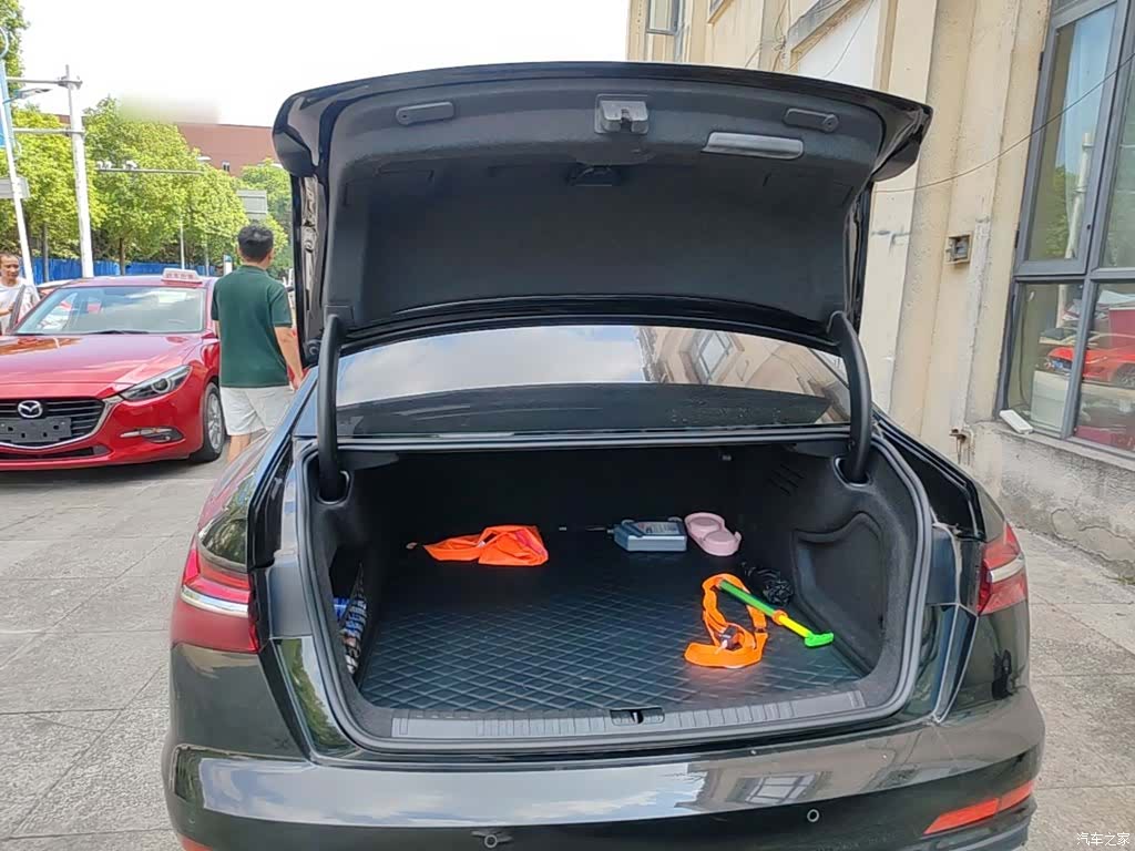 Audi A6L, 2019 19