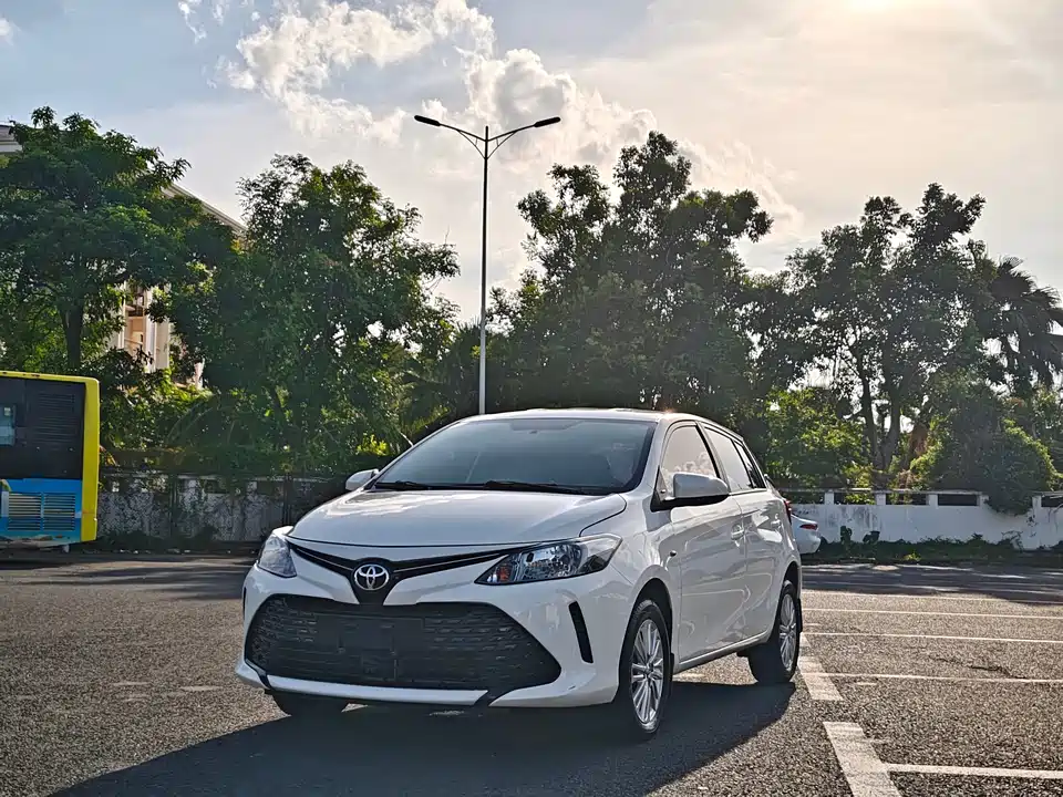 Toyota Vios FS