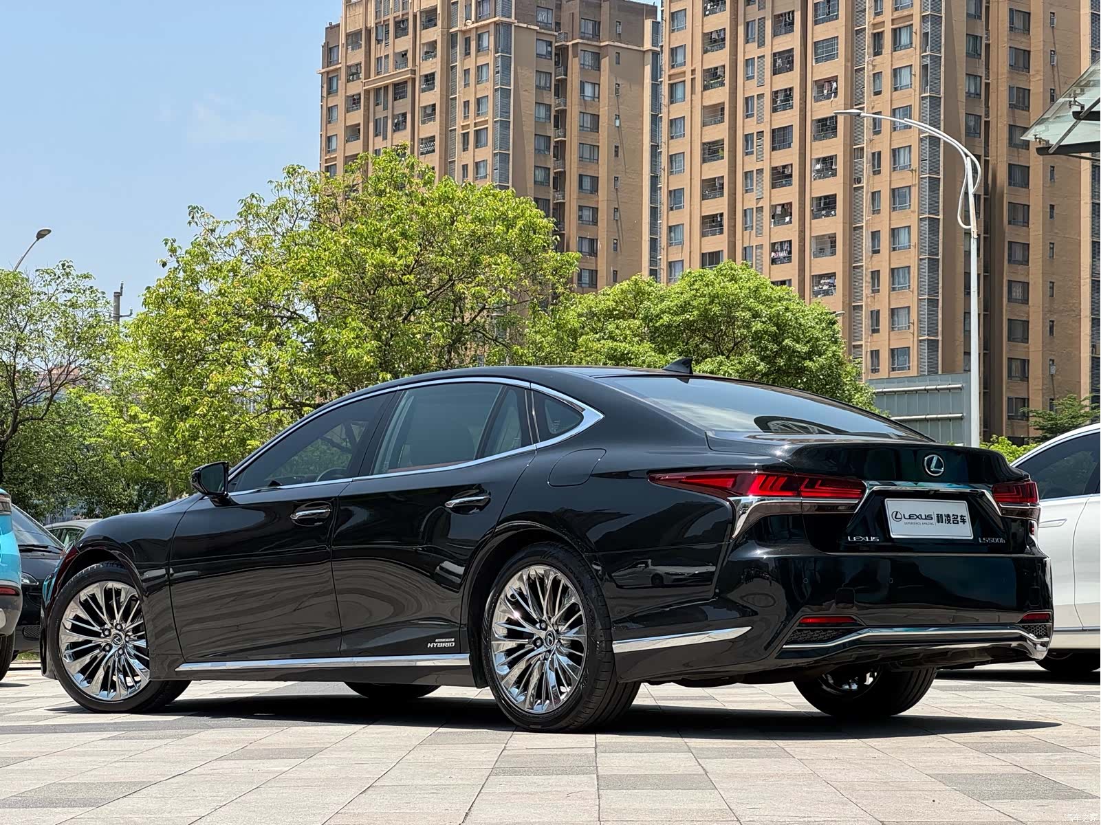 Lexus LS, 2019 4
