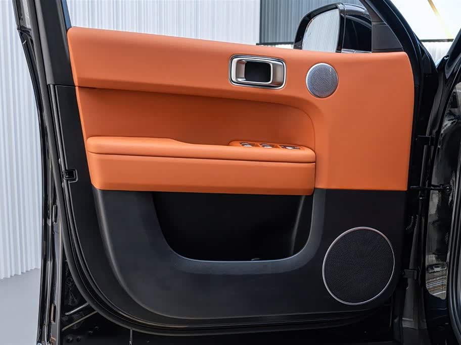 Li Auto Ideal L6