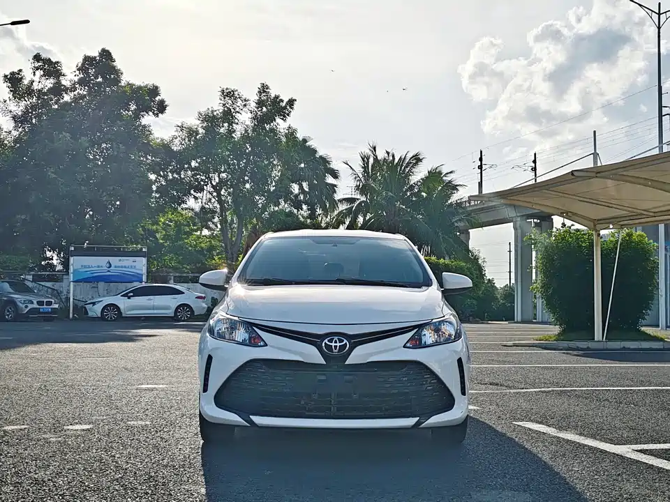 Toyota Vios FS