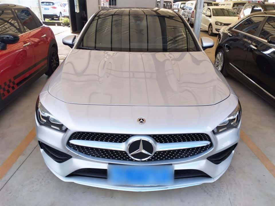 Mercedes-Benz CLA