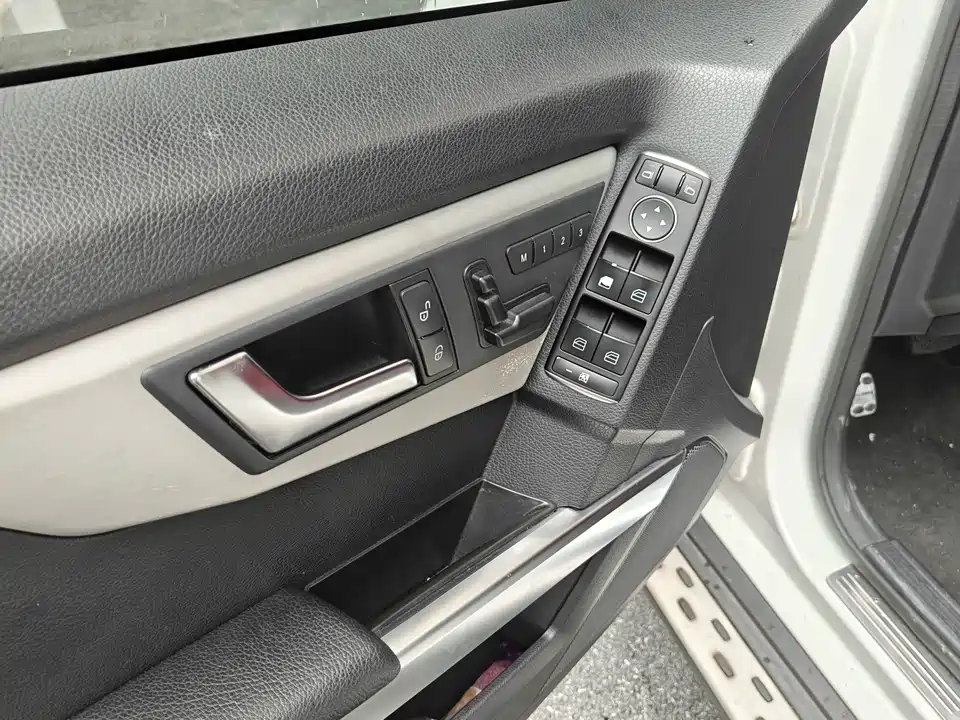 Mercedes-Benz GLK class