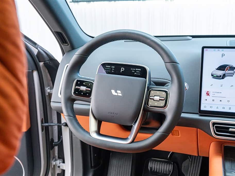 Li Auto Ideal L6