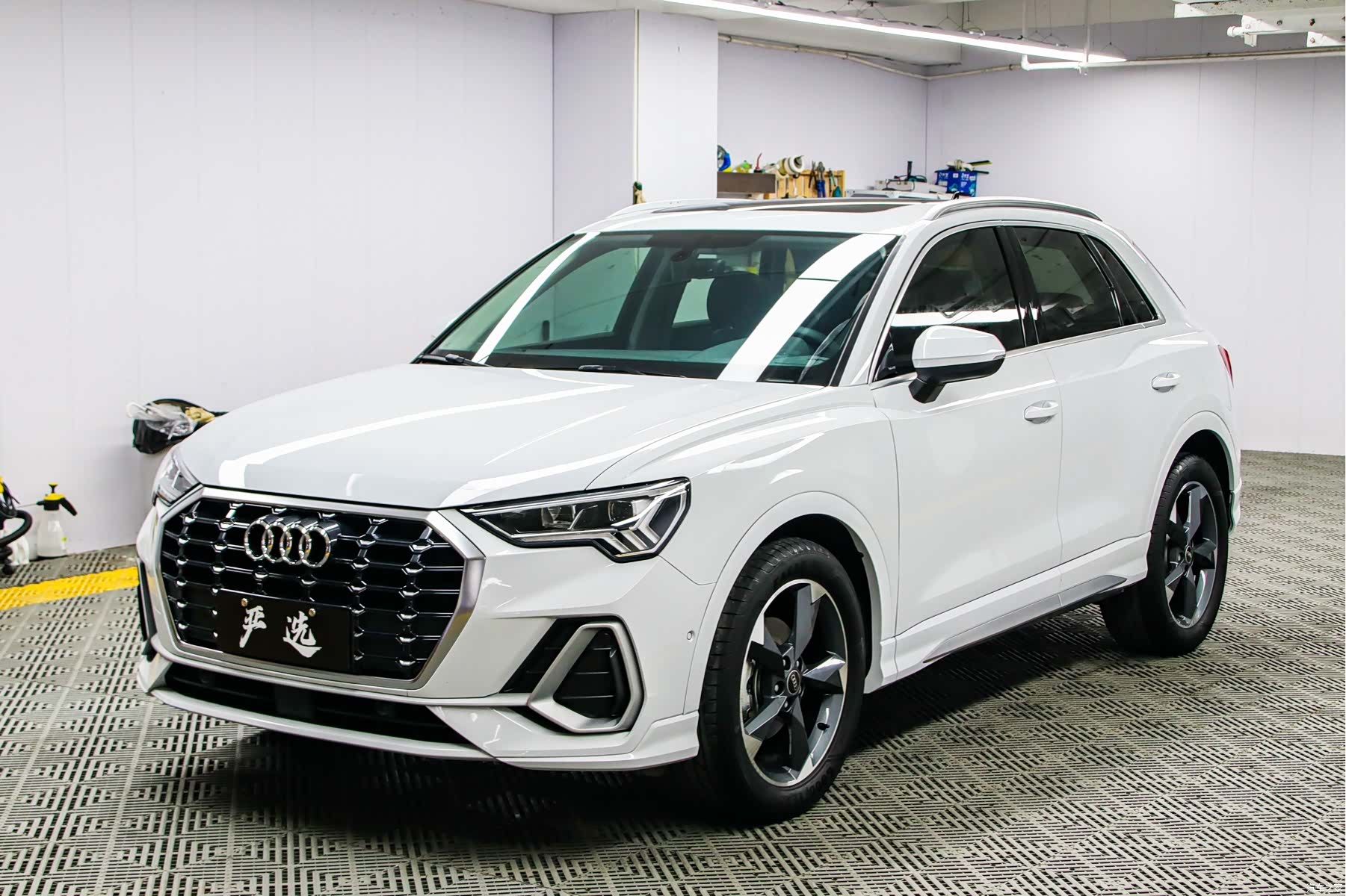 Audi Q3, 2022 1