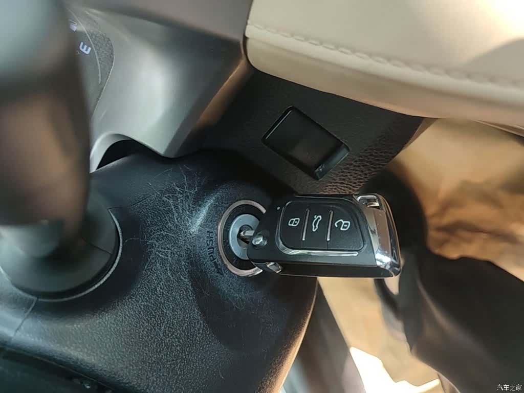 Toyota RAV4, 2017 9