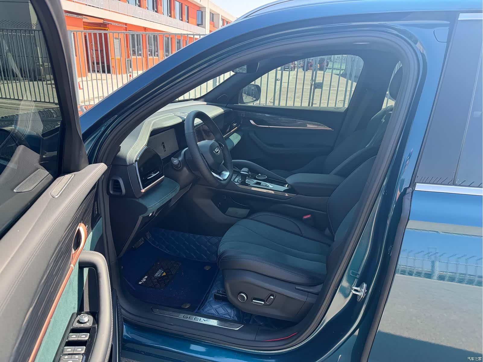 Geely Xingyue L, 2023 3