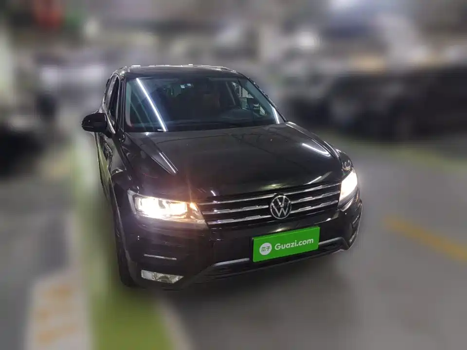 Volkswagen Tiguan L