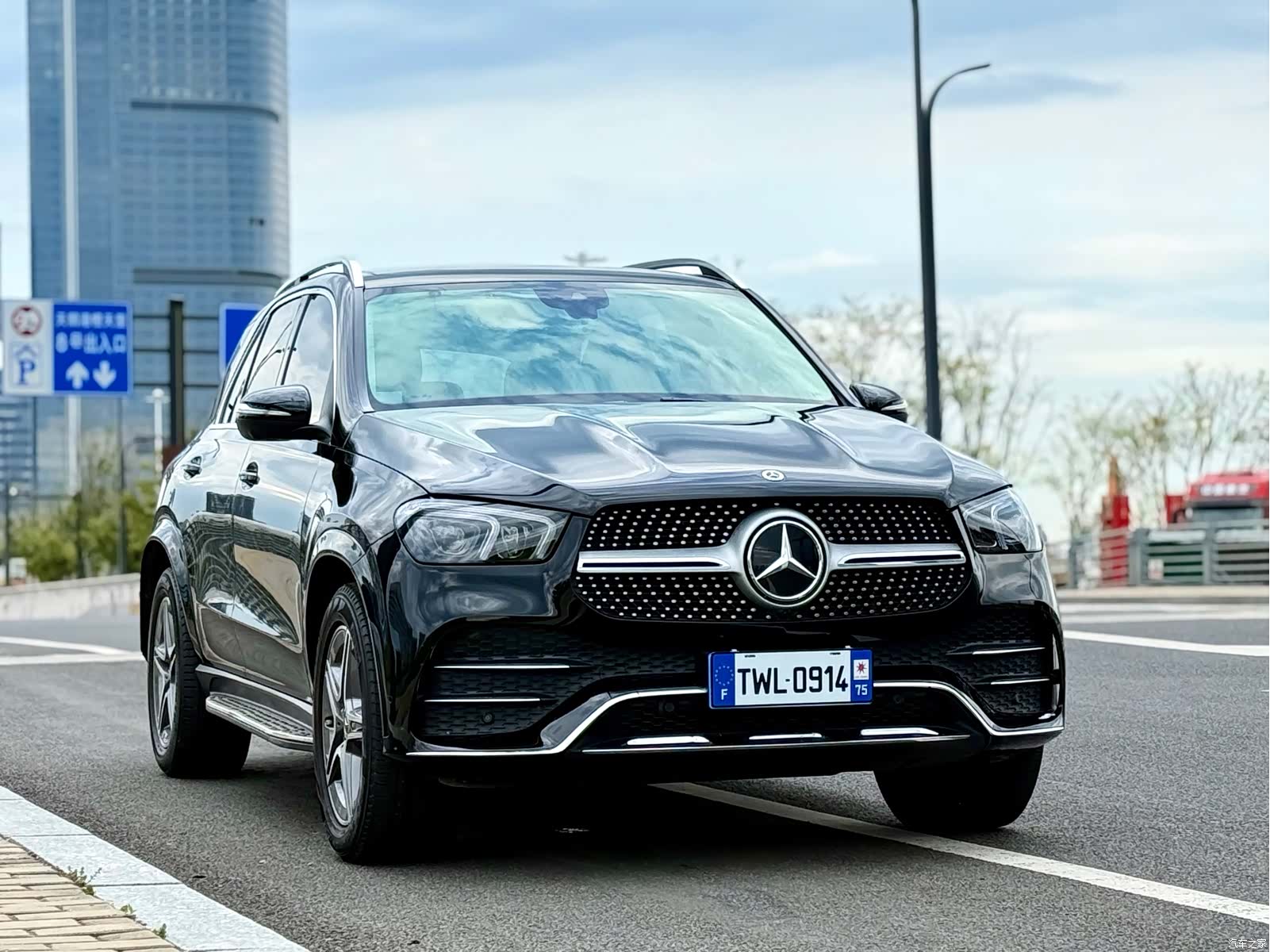 Mercedes-Benz GLE, 2021 3