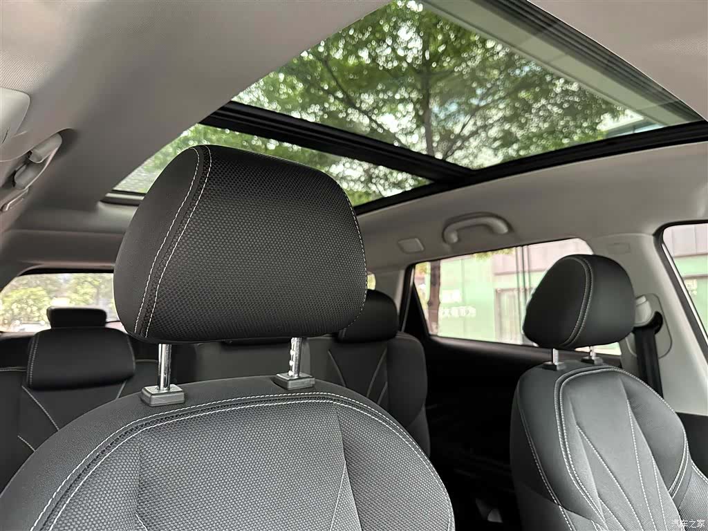 Jetour X70, 2019 21