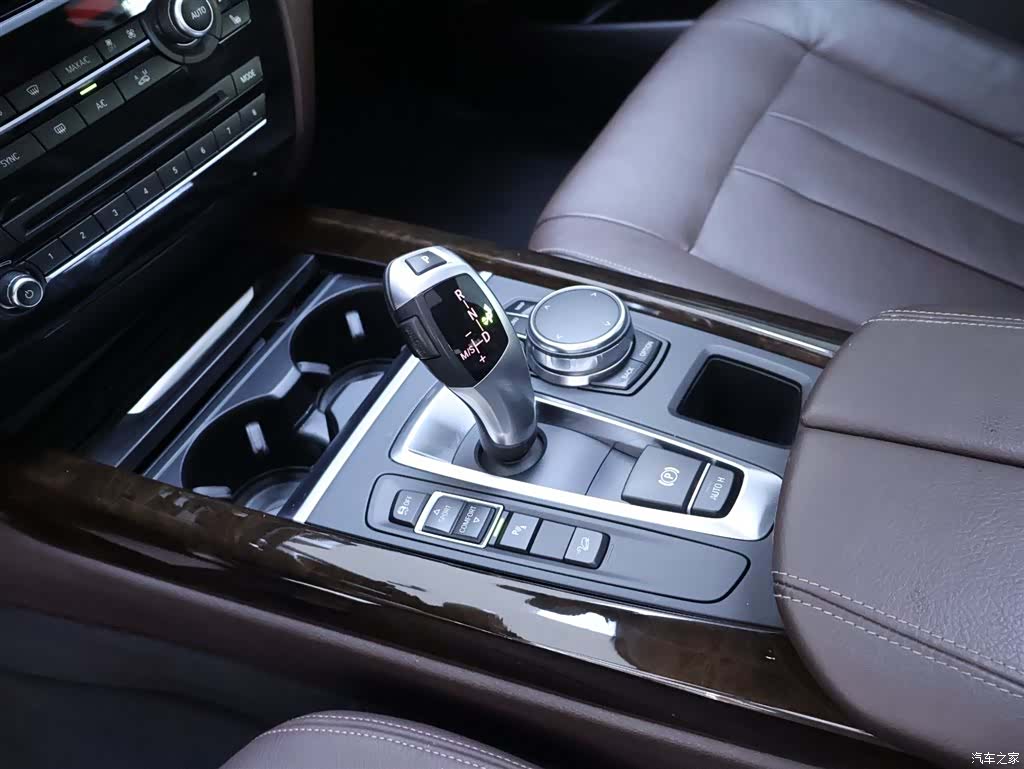 BMW X5, 2017 12