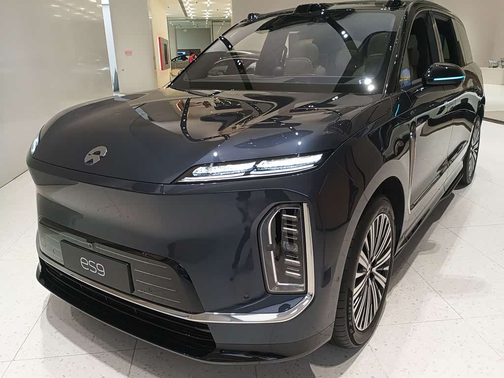 NIO ES9