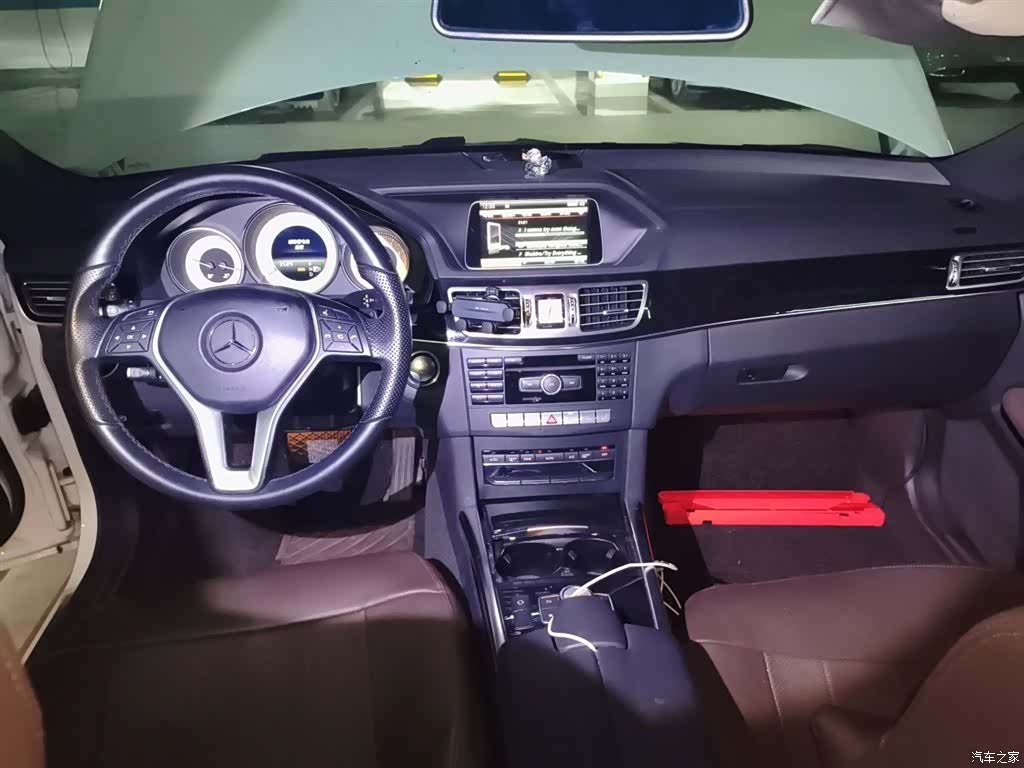 Mercedes-Benz E-Class, 2015 13