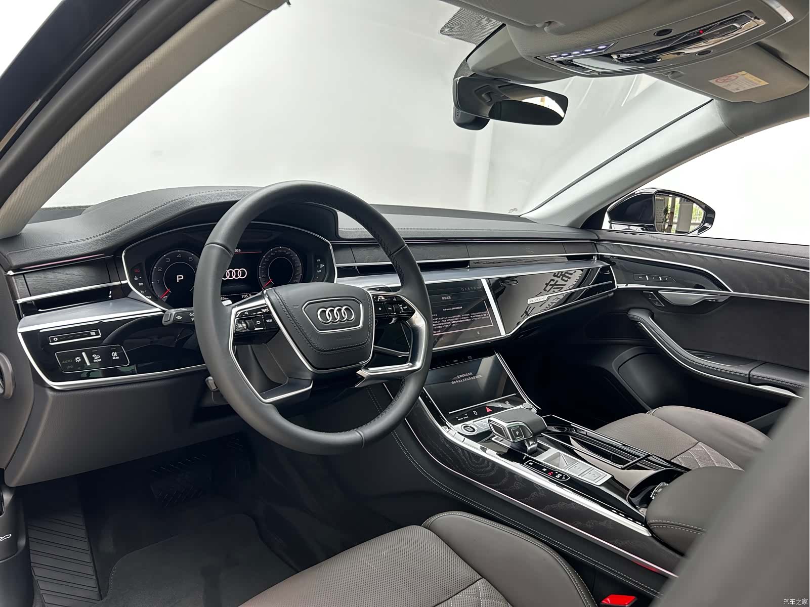 Audi A8L, 2026 10