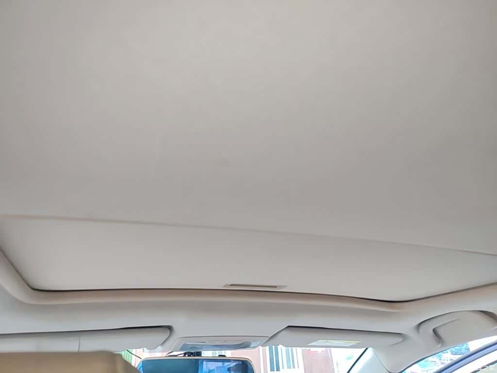 DongFeng AX3, 2016 18