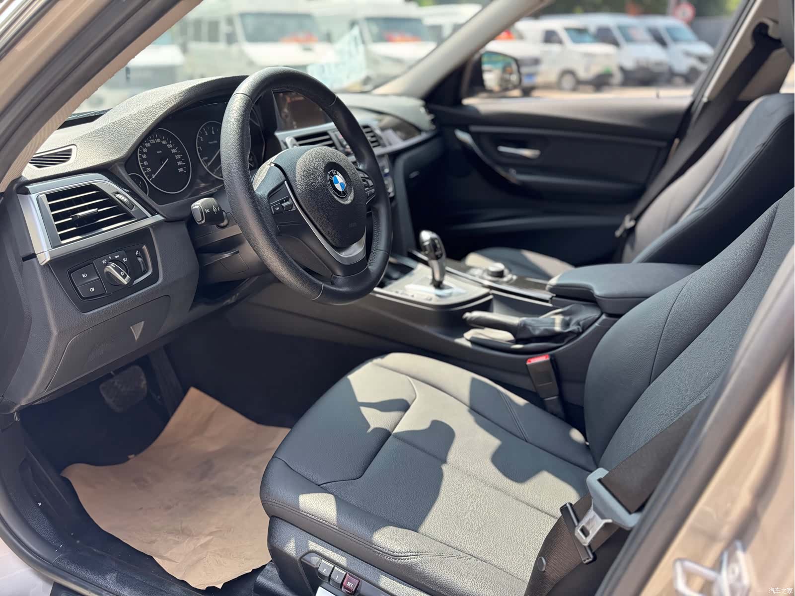 BMW 3 Series, 2017 9