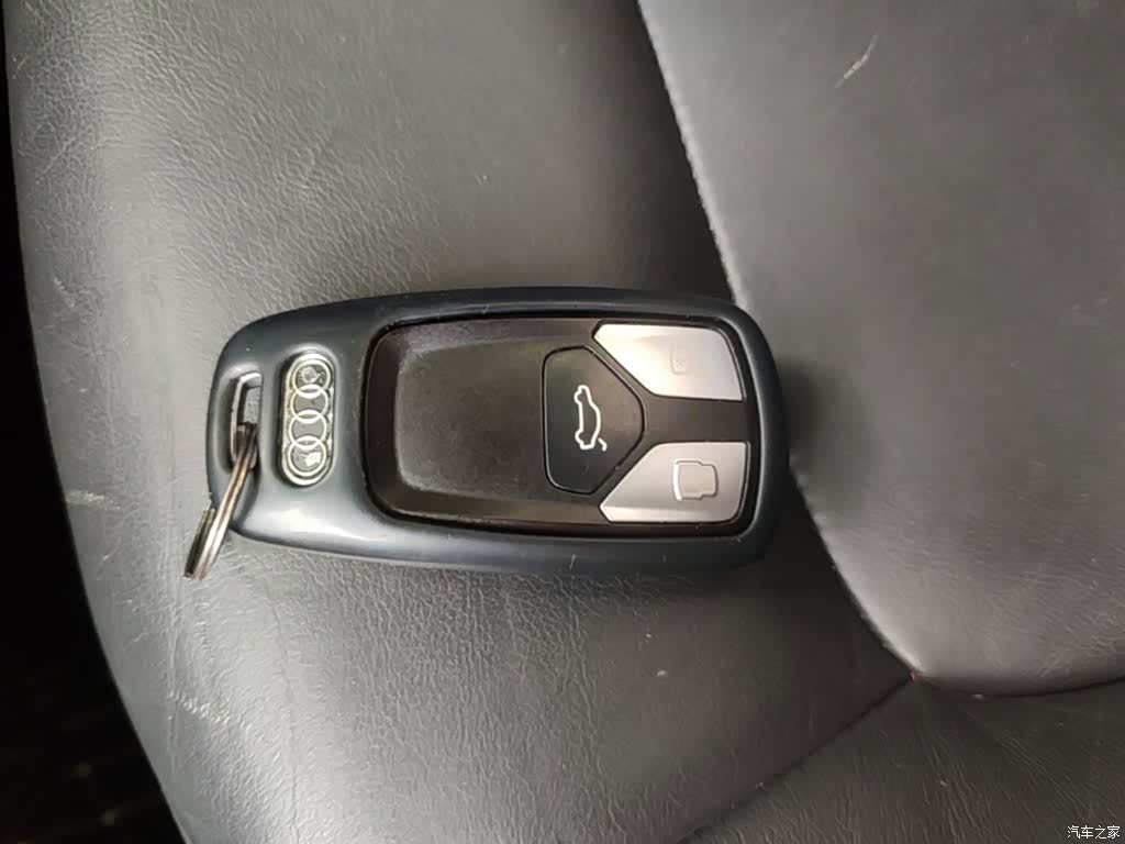 Audi Q5L, 2019 9