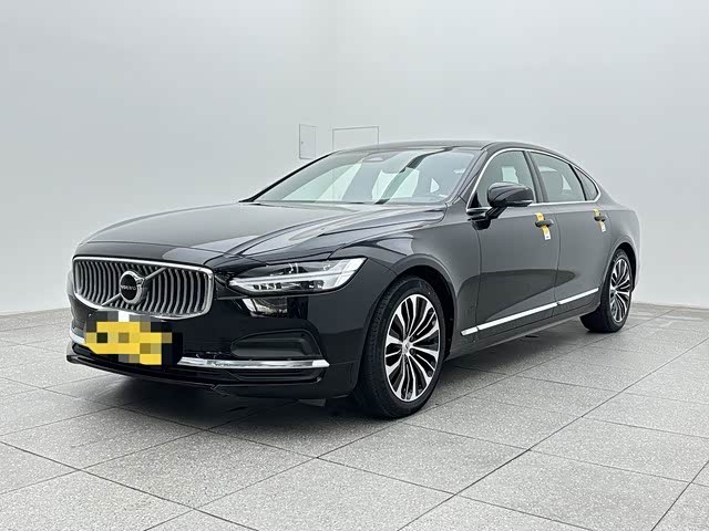 Volvo S90 2024 B5 Luxury