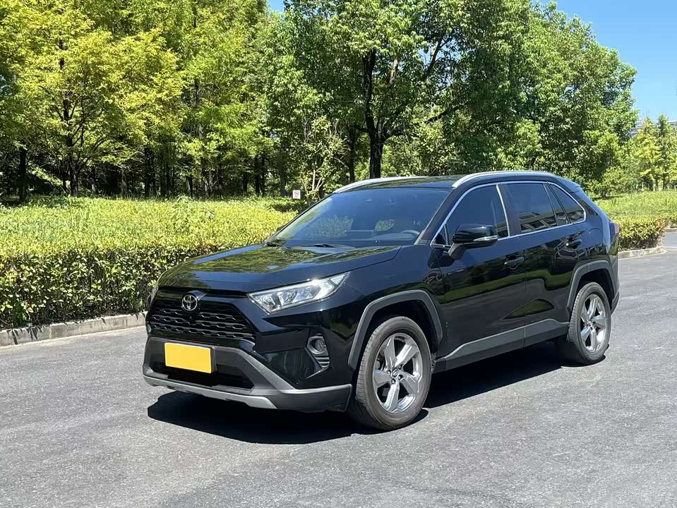 Toyota RAV4 Rongfang