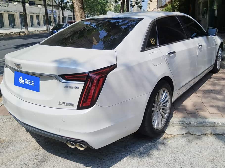 Cadillac CT6