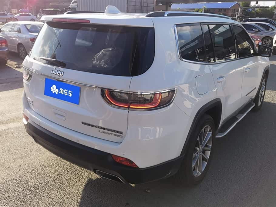 Jeep Grand Commander