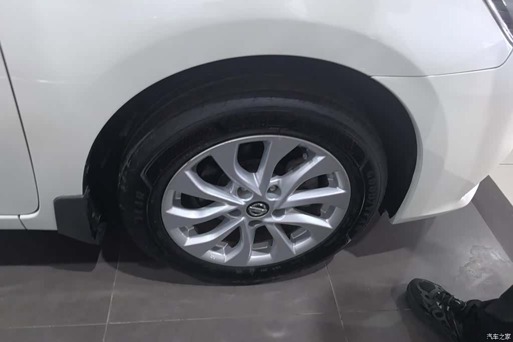 Nissan Sylphy, 2017 6