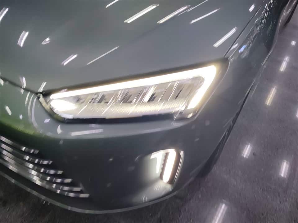 HarmonyOS Ask the world M5