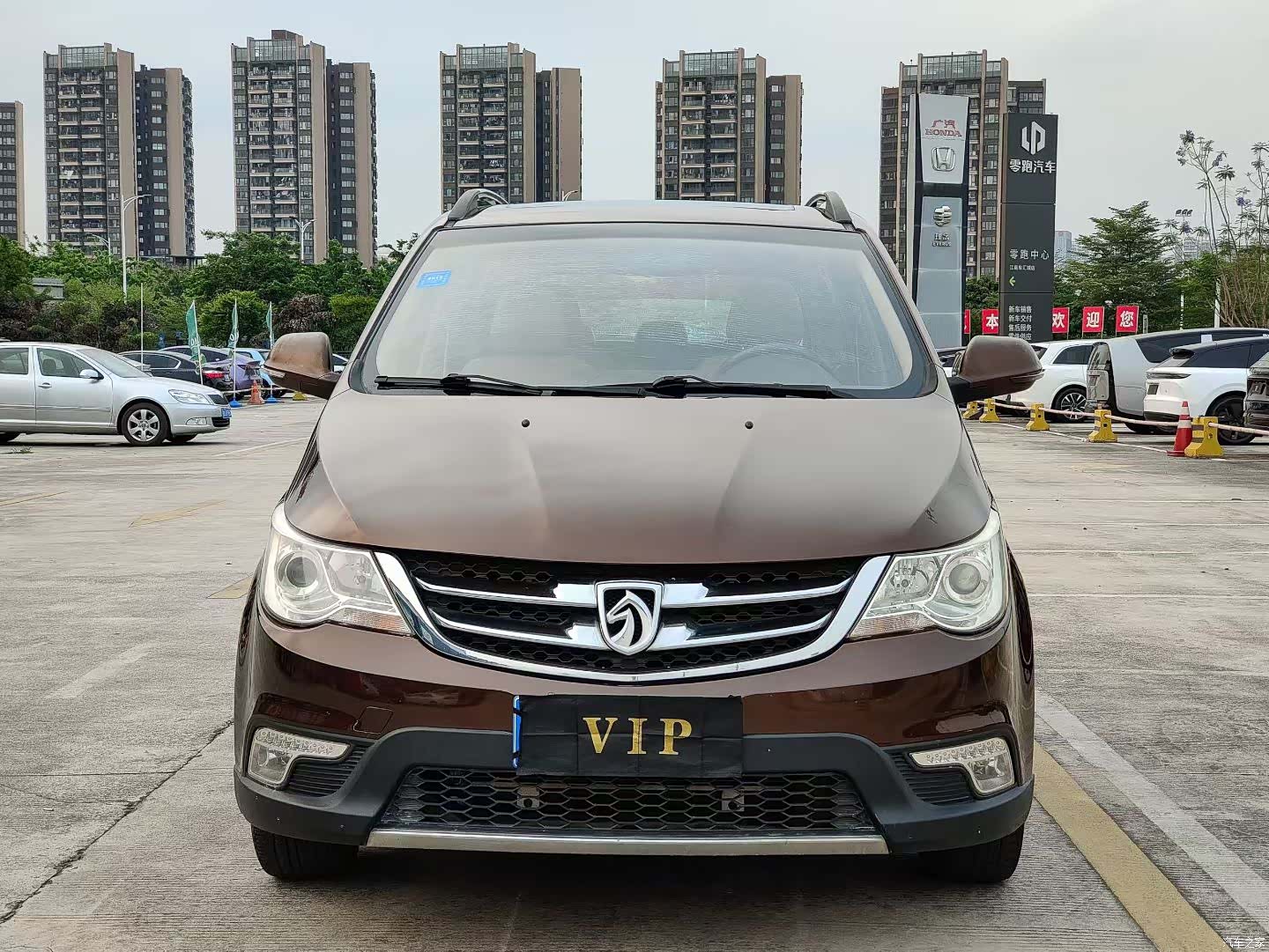 Wuling 730, 2015 2
