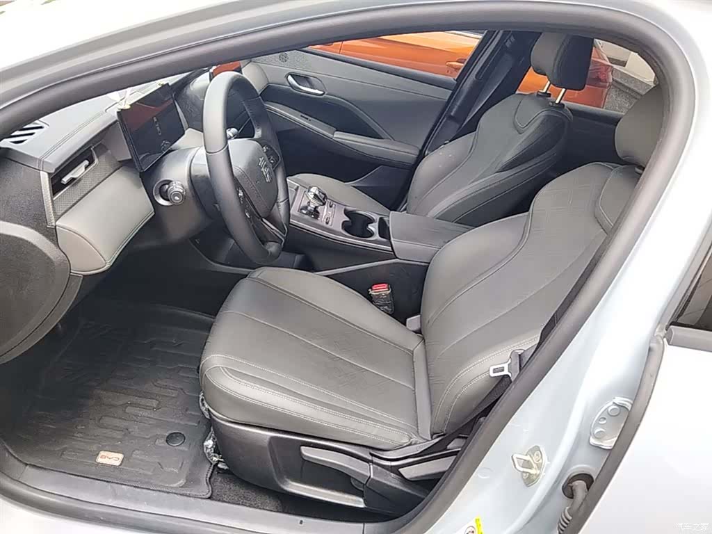 BYD Qin, 2025 15