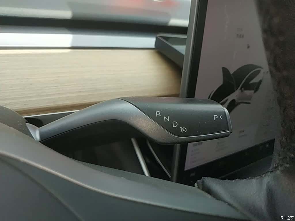 Tesla Model 3, 2020 14