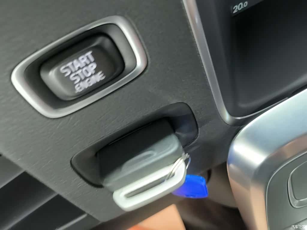 Volvo S60, 2017 9