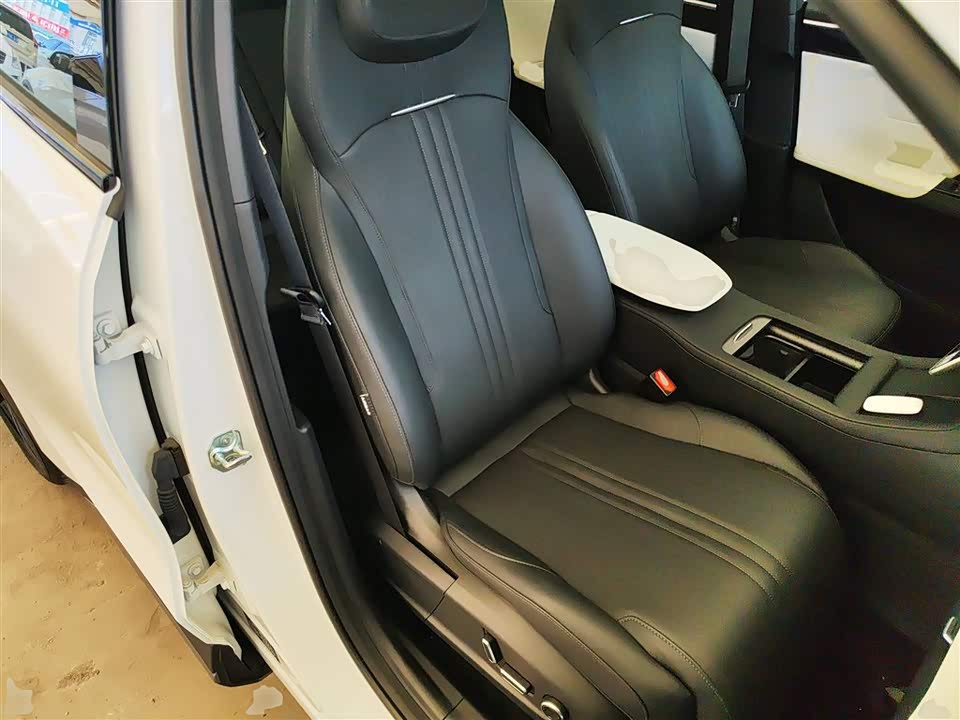 Geely Galaxy Galaxy L7