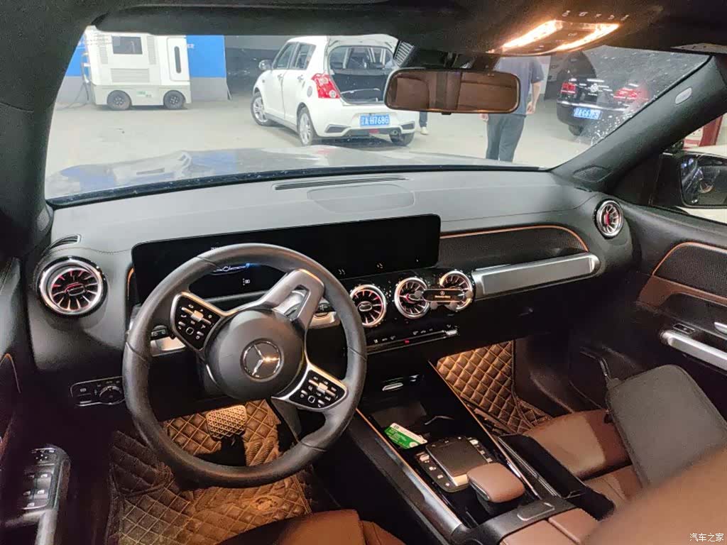 Mercedes-Benz GLB, 2022 6