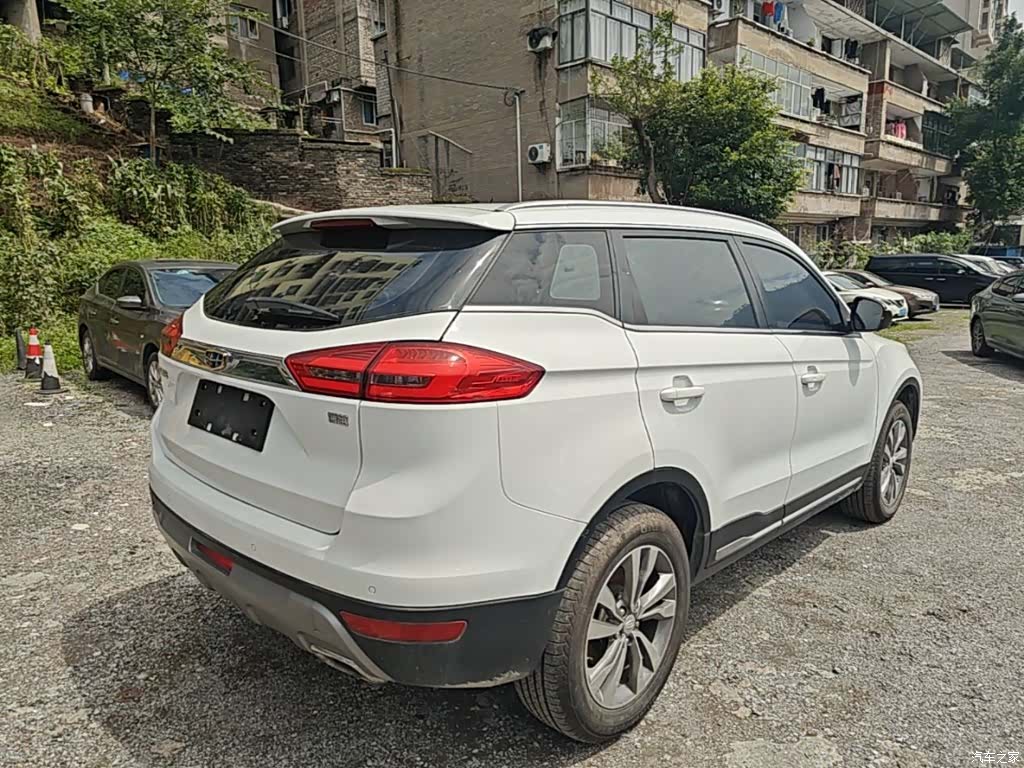 Geely Boyue, 2017 7